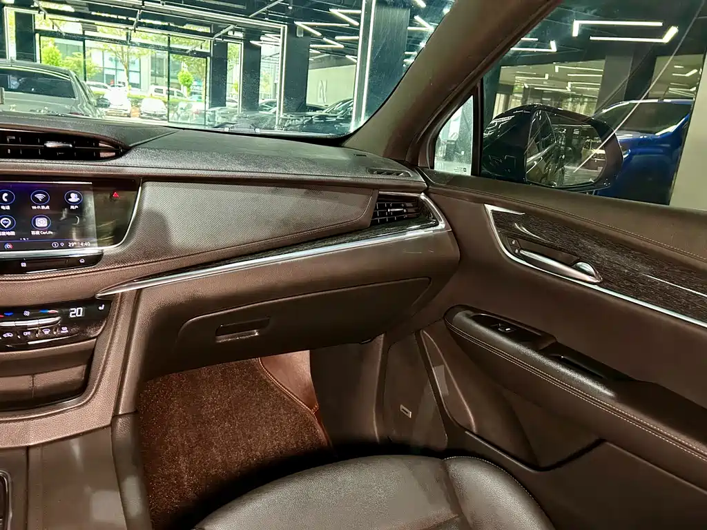 Cadillac XT5 — миниатюра 27