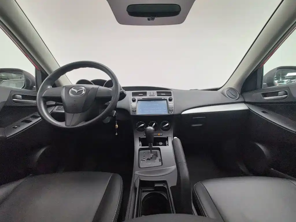 Mazda 3 Xingcheng — миниатюра 5