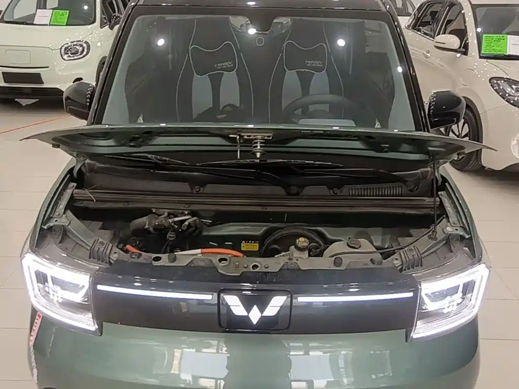 Wuling MINIEV — миниатюра 20