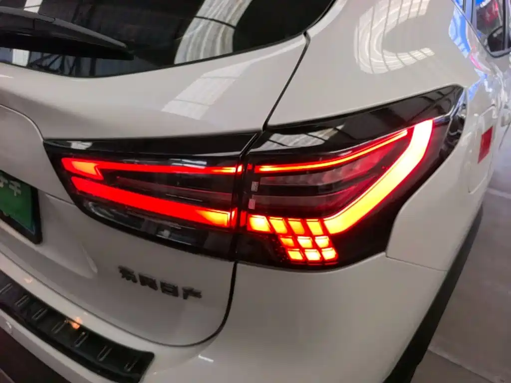 Nissan Qashqai — миниатюра 8