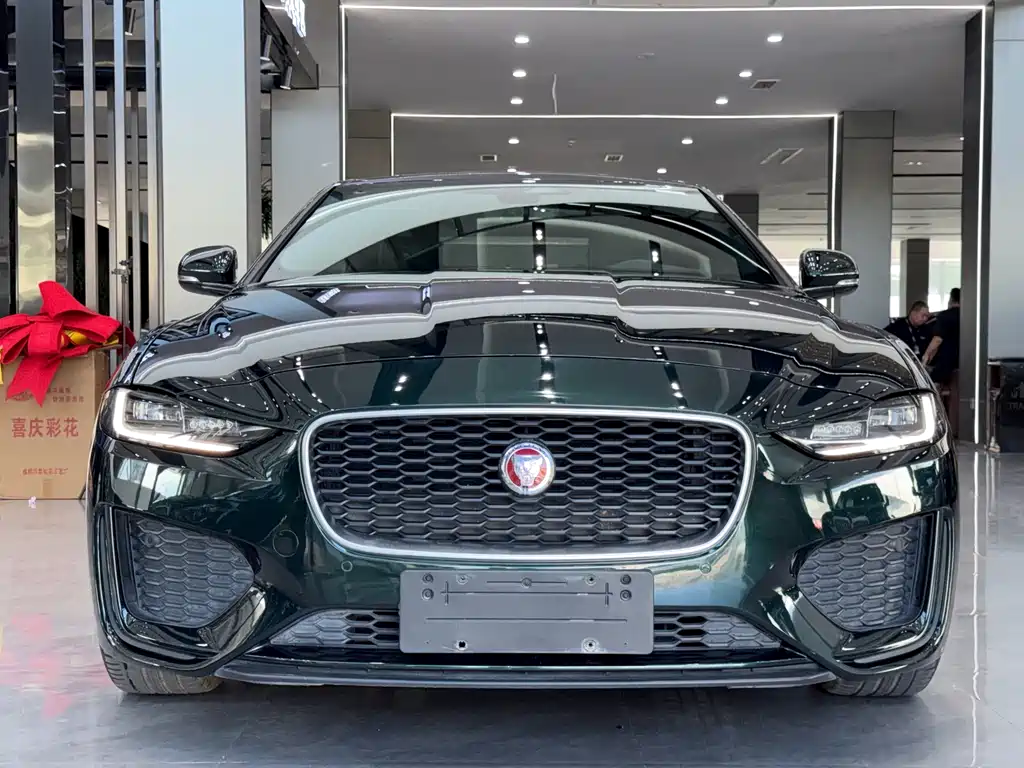 Jaguar XEL 2024 2.0T 250PS R-DYNAMIC S Sport