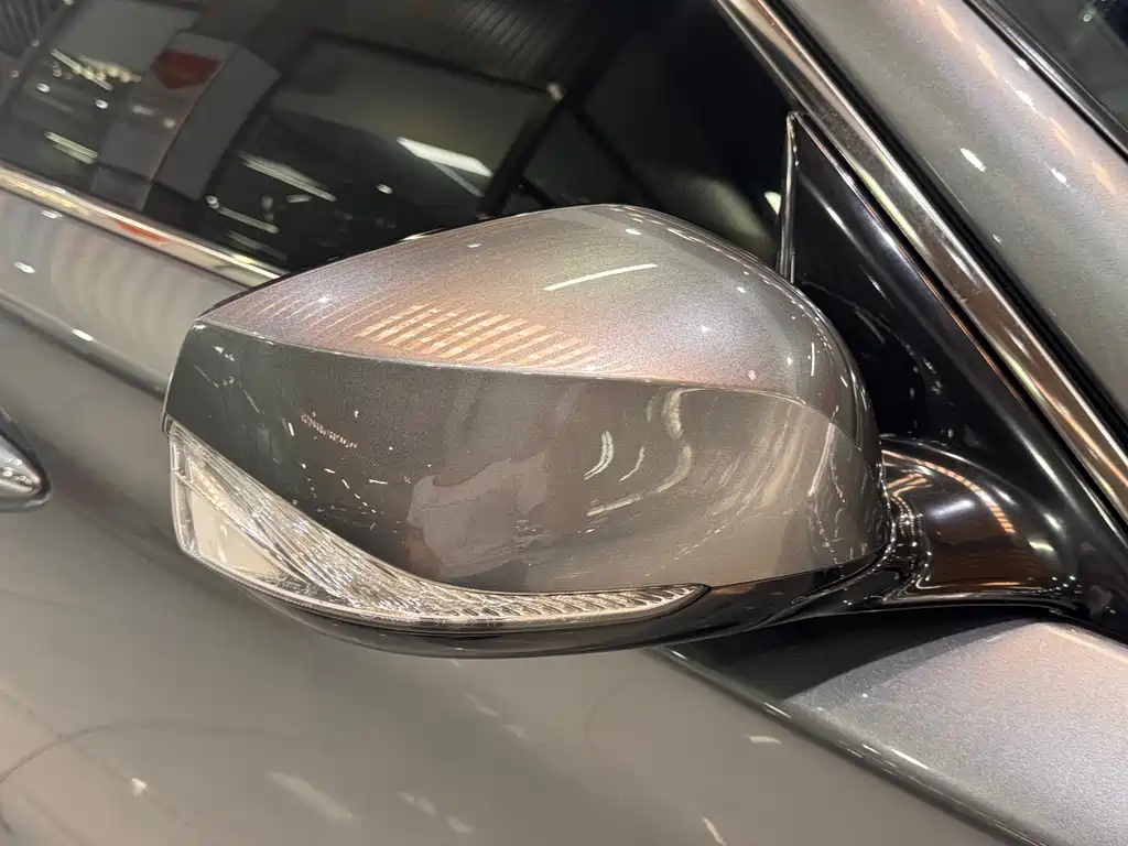 Infiniti Q50L — миниатюра 24