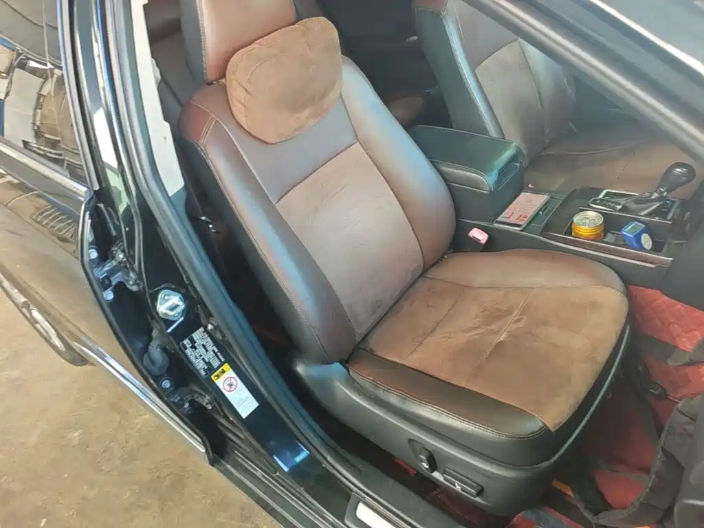 Toyota Camry — миниатюра 25