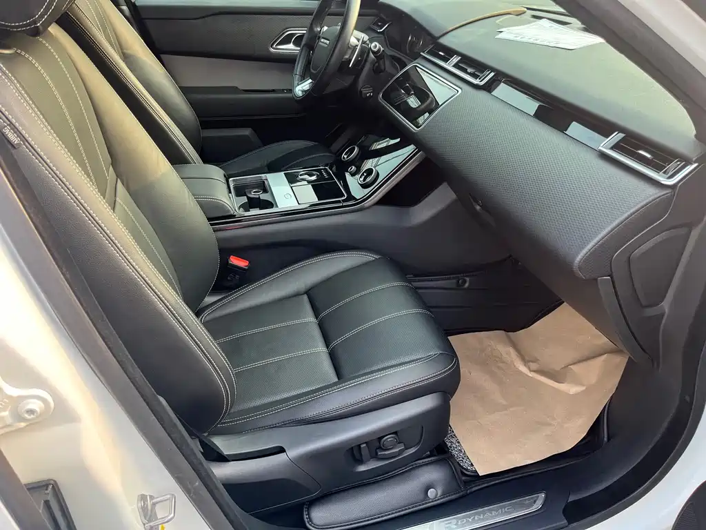 Land Rover Velar — миниатюра 11