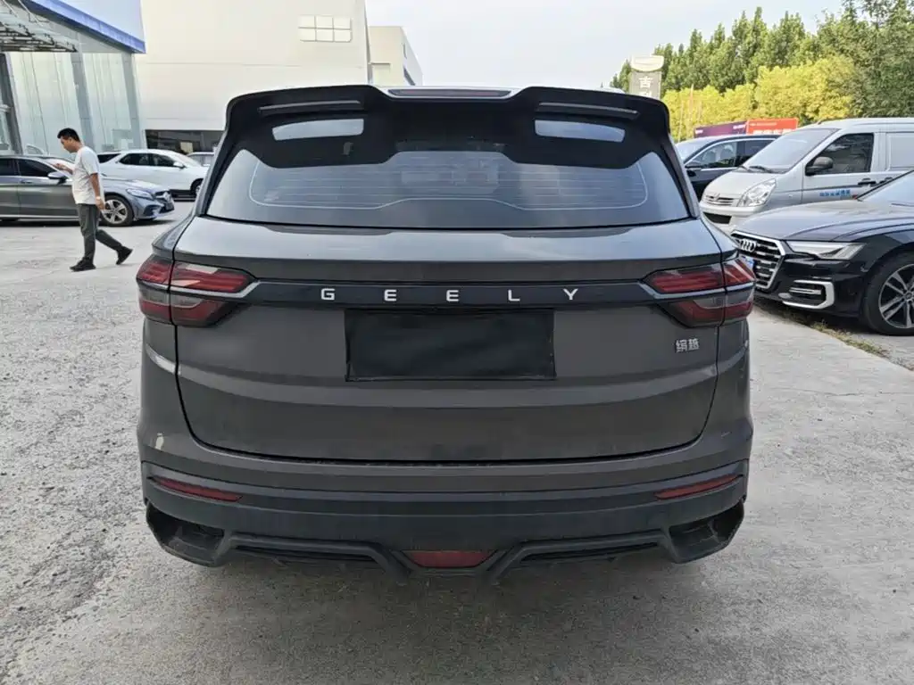 Geely Binyue — миниатюра 6