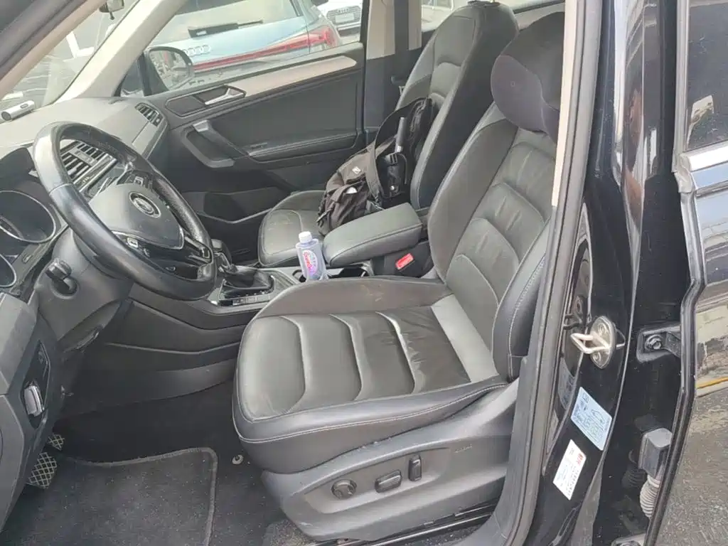 Volkswagen Tiguan L — миниатюра 20