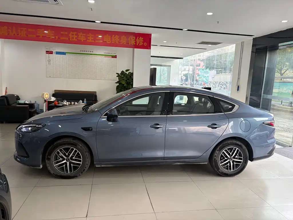 BYD Seal 05 DM-i — миниатюра 5