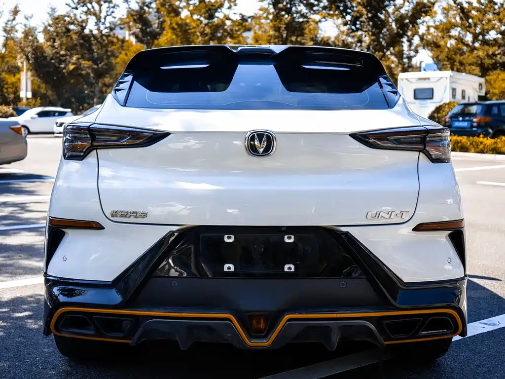 Changan UNI-T — миниатюра 4