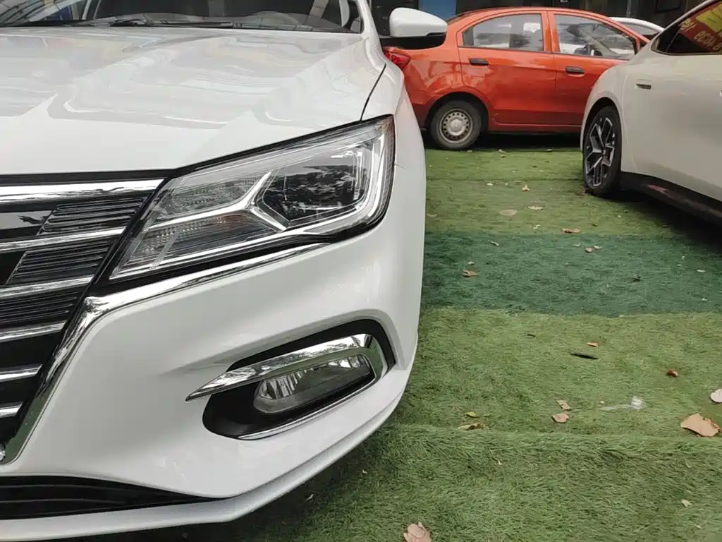 Roewe i5 — миниатюра 24