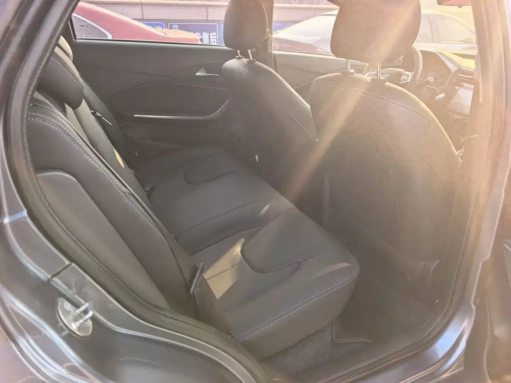 Chery Tiggo 3x — миниатюра 10