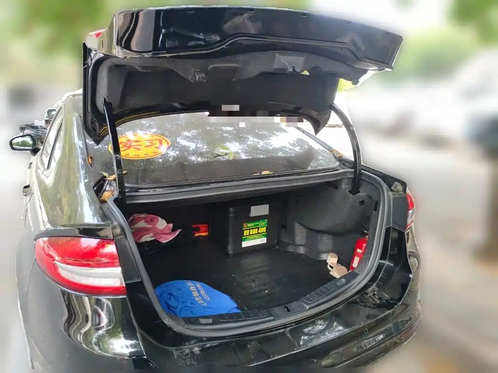 Ford Mondeo — миниатюра 20