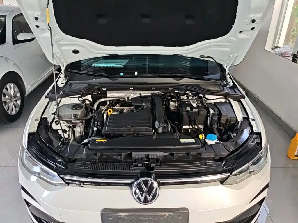 Volkswagen Golf — миниатюра 20
