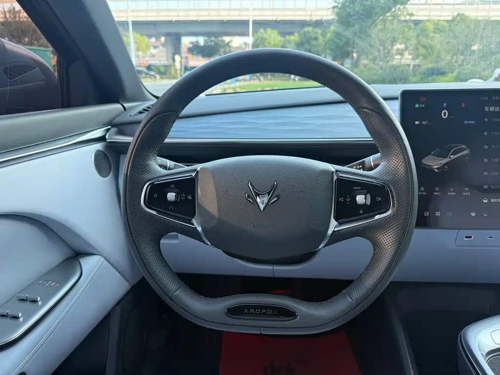ARCFOX Alpha T5 — миниатюра 7