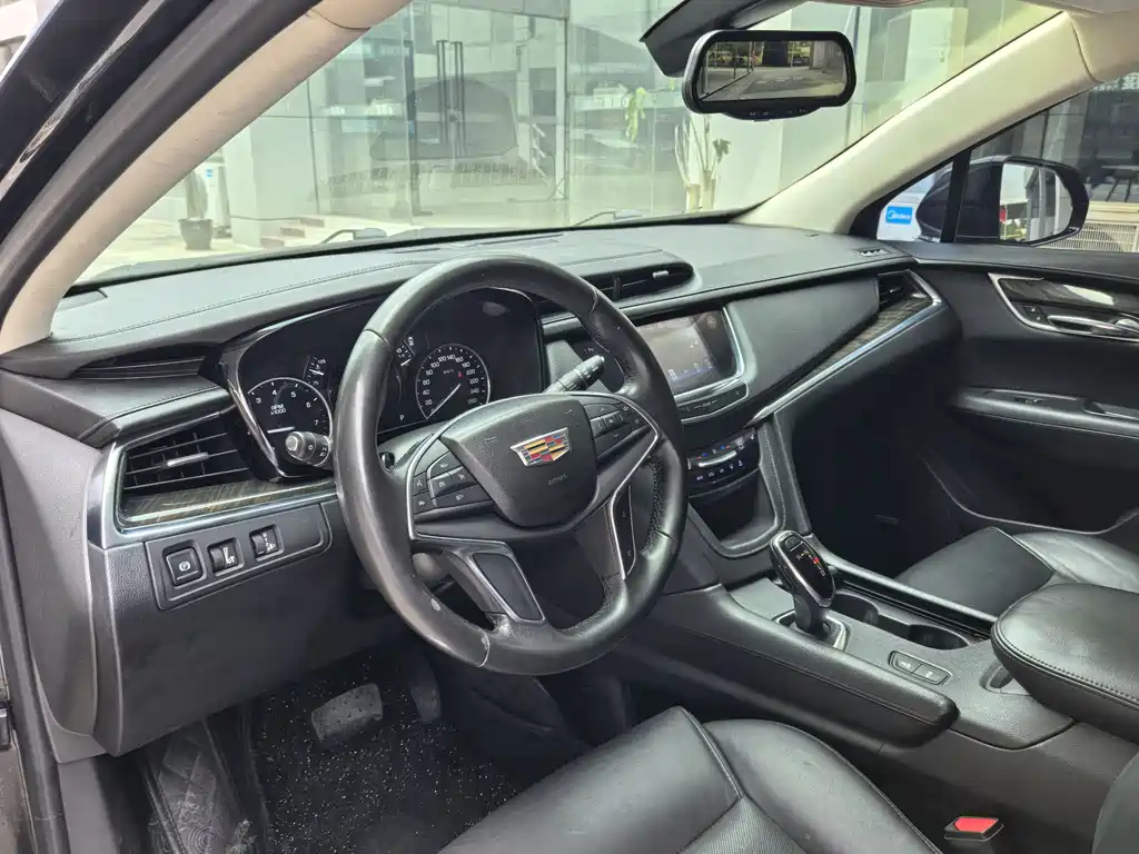 Cadillac XT5 2018 25T Luxury