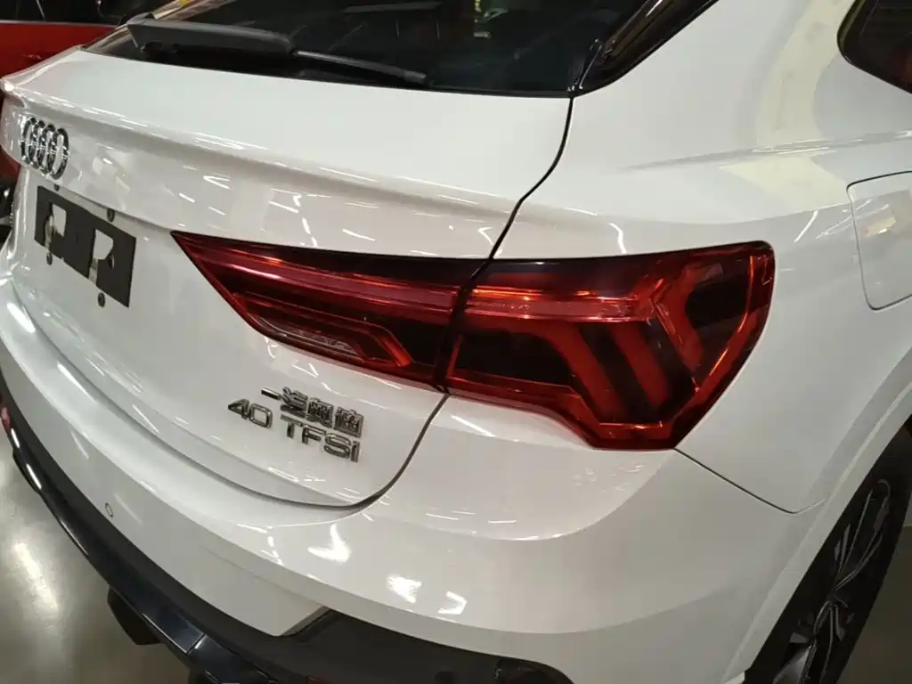 Audi Q3 Sportback — миниатюра 8