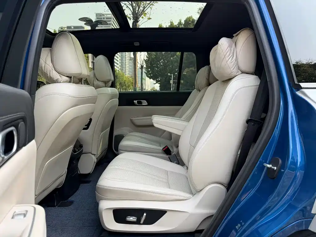Li Auto Li ONE — миниатюра 6