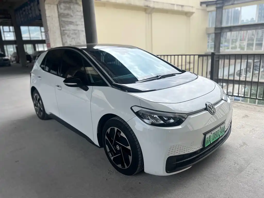 Volkswagen ID.3 — миниатюра 3