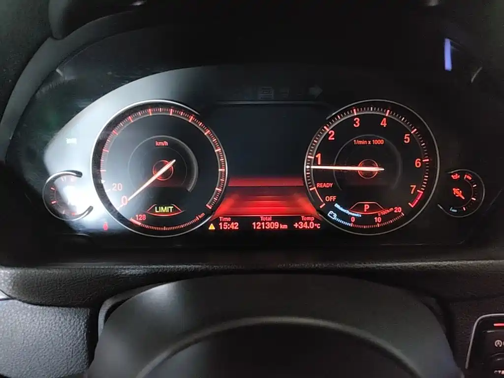 BMW 3 Series — миниатюра 12