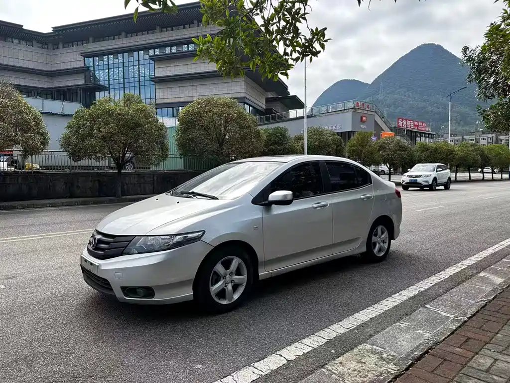 Honda City Classic — миниатюра 4