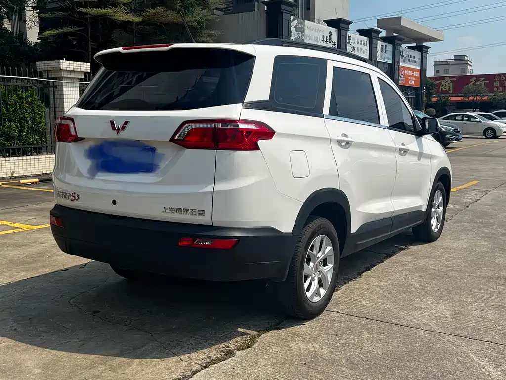 Wuling Hongguang S3 — миниатюра 6