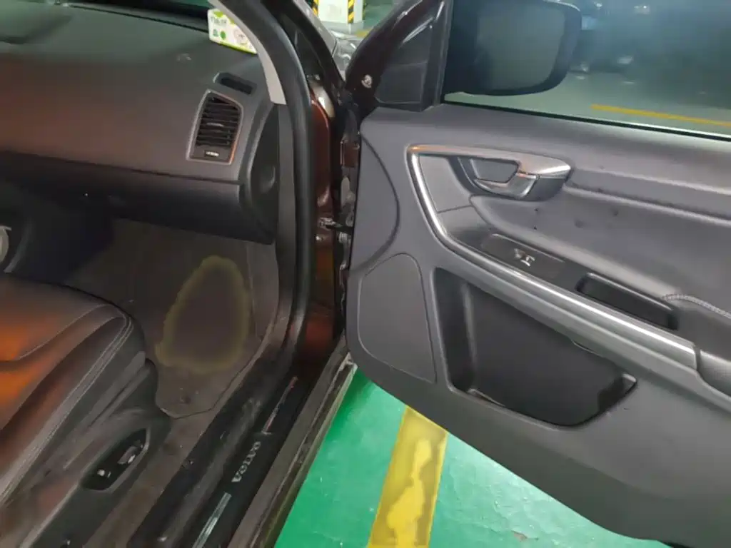 Volvo XC60 — миниатюра 17
