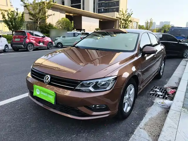 Volkswagen Lamando