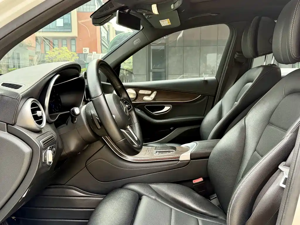 Mercedes-Benz GLC 2020 GLC 260 L 4MATIC Luxury