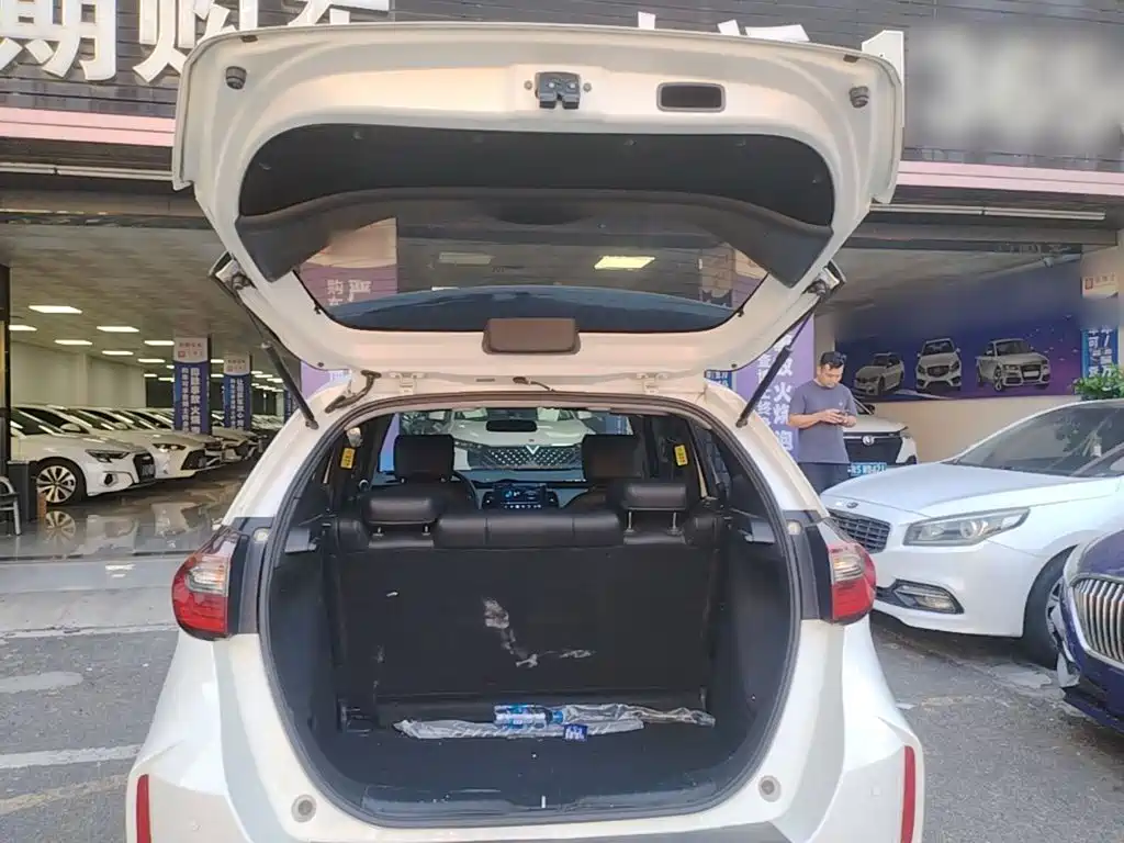 Honda Fit — миниатюра 19