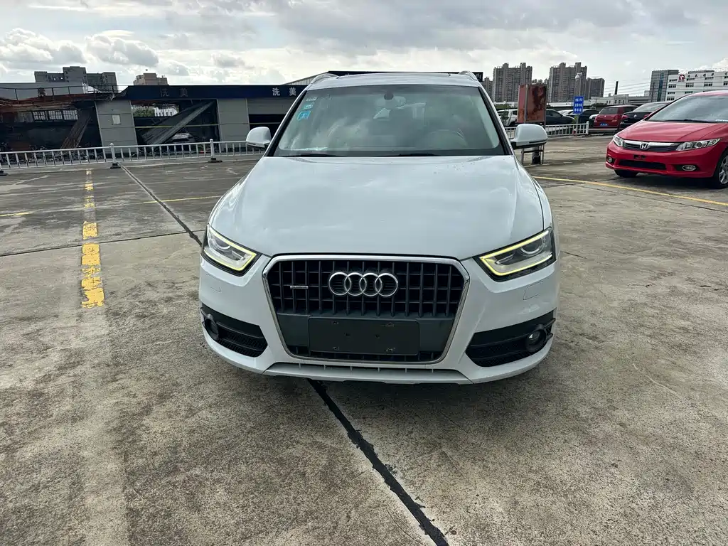Audi Q3 — миниатюра 2