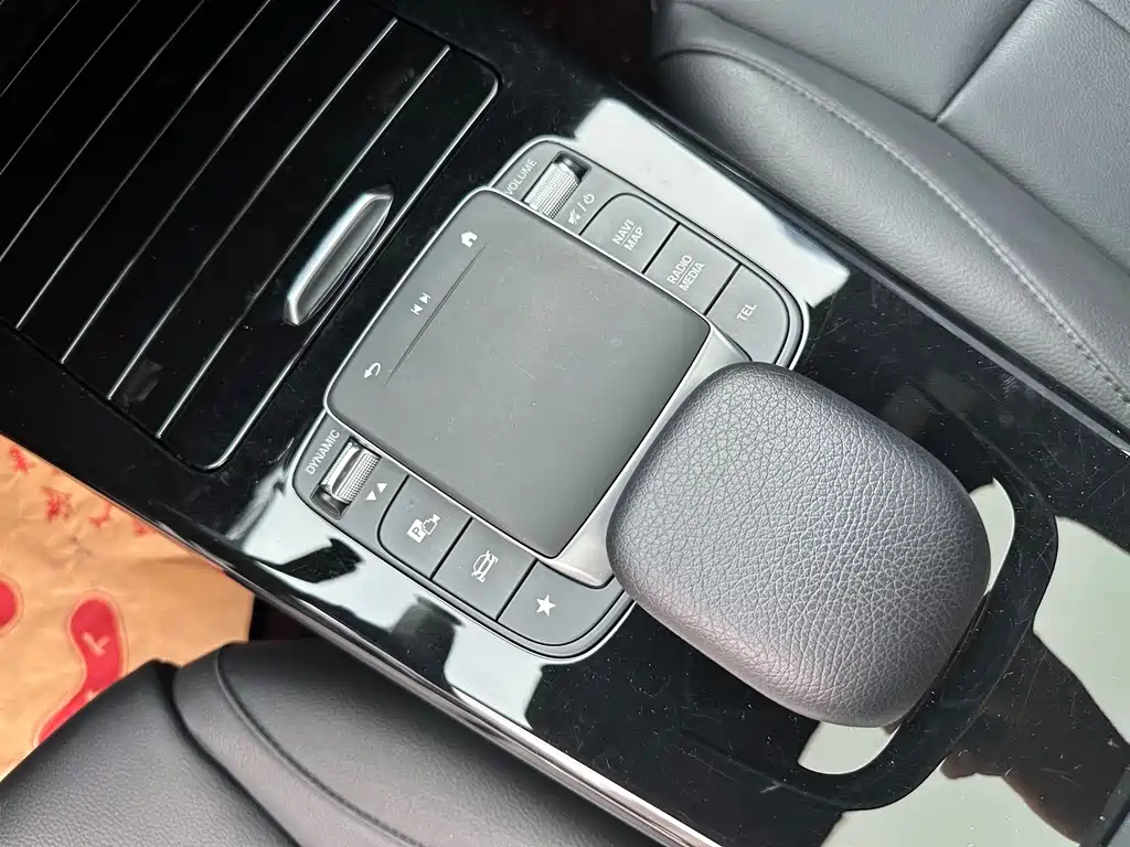 Mercedes-Benz A-Class — миниатюра 14