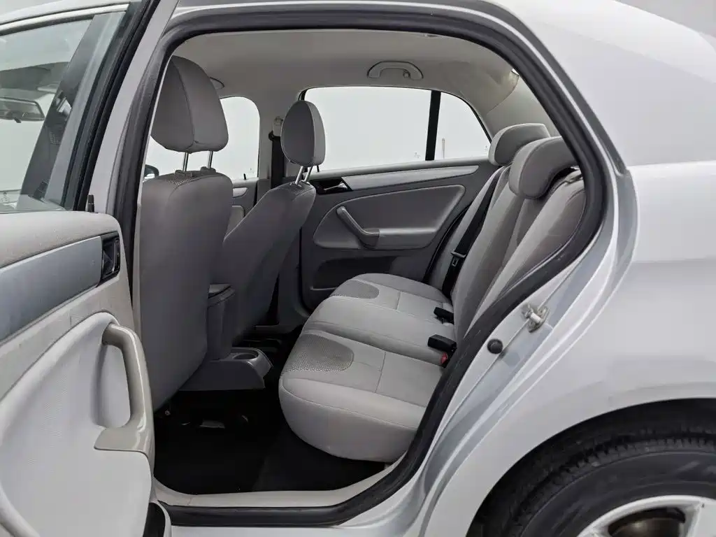 Volkswagen Bora — миниатюра 15