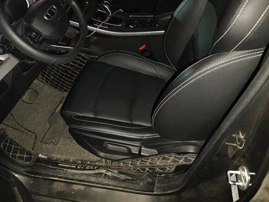 Geely Boyue — миниатюра 9