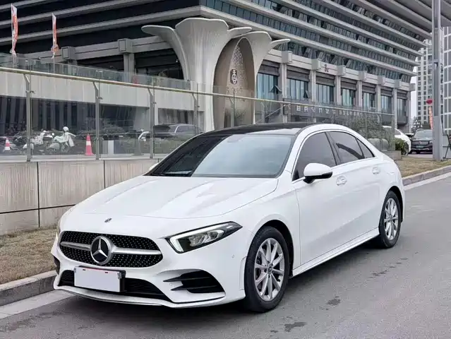 MERCEDES-BENZ A CLASS