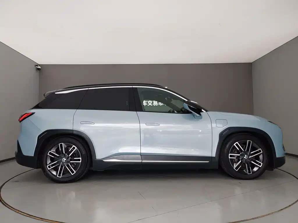 NIO ES6 — миниатюра 4