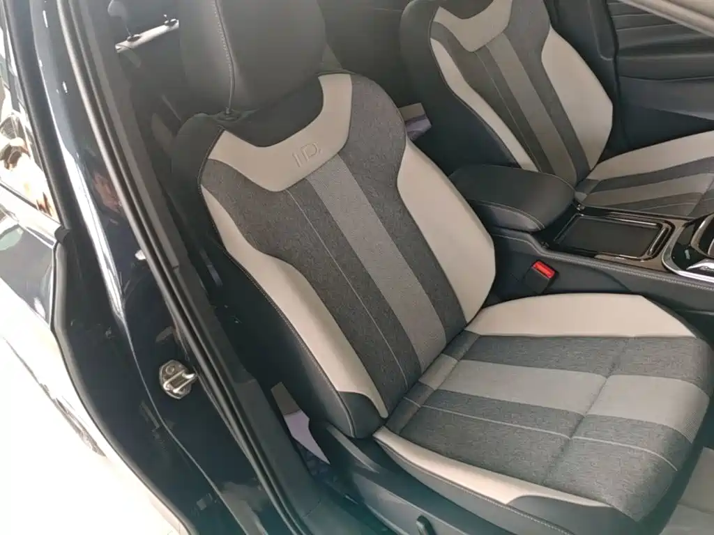 Volkswagen ID.4 Crozz — миниатюра 25