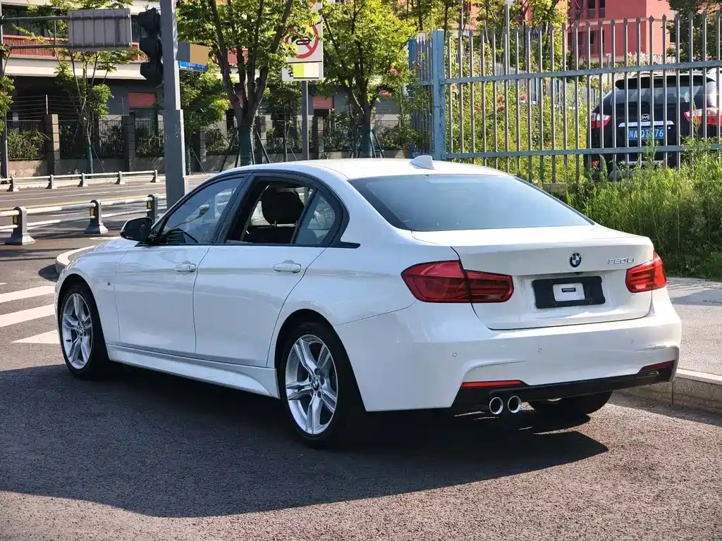 BMW 3 Series — миниатюра 5