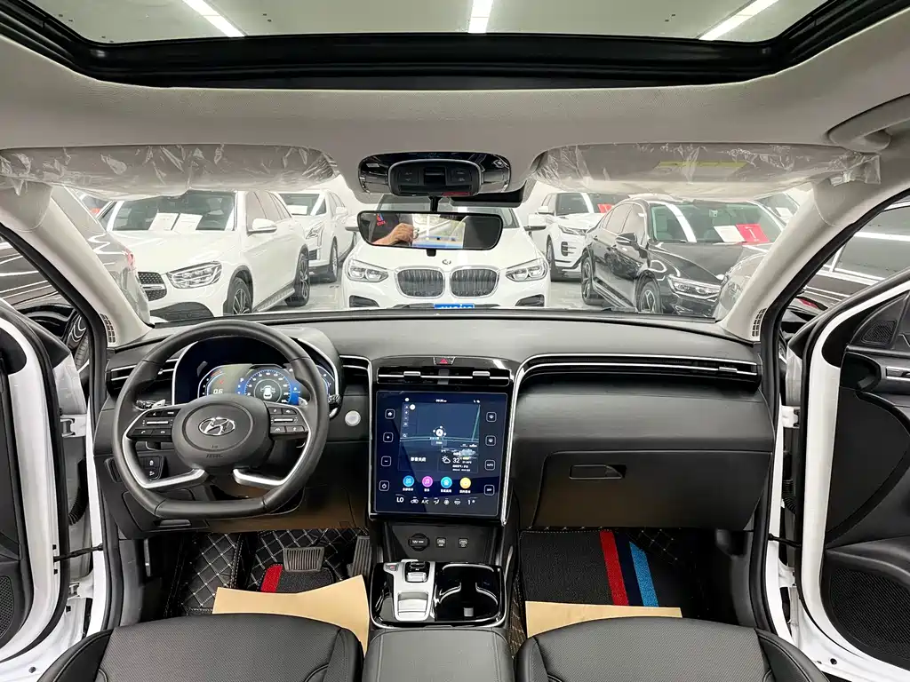 Hyundai Tucson — миниатюра 9