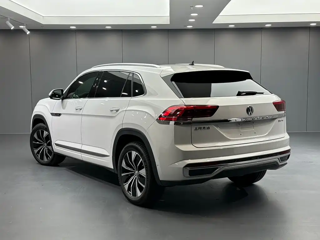 Volkswagen Teramont — миниатюра 6