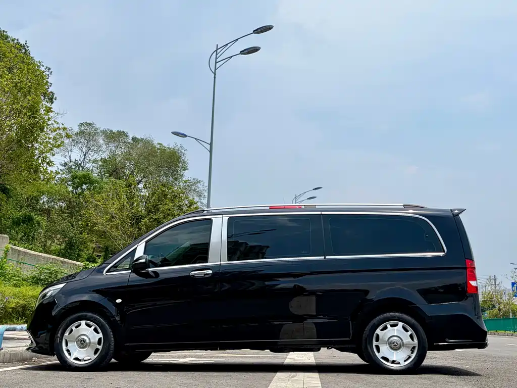 Mercedes-Benz Vito — миниатюра 23