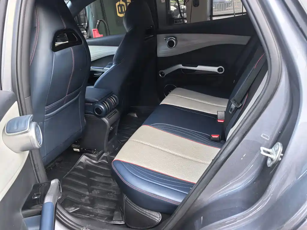 BYD Yuan Plus — миниатюра 9