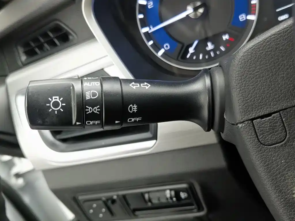 Geely Vision X3 — миниатюра 21