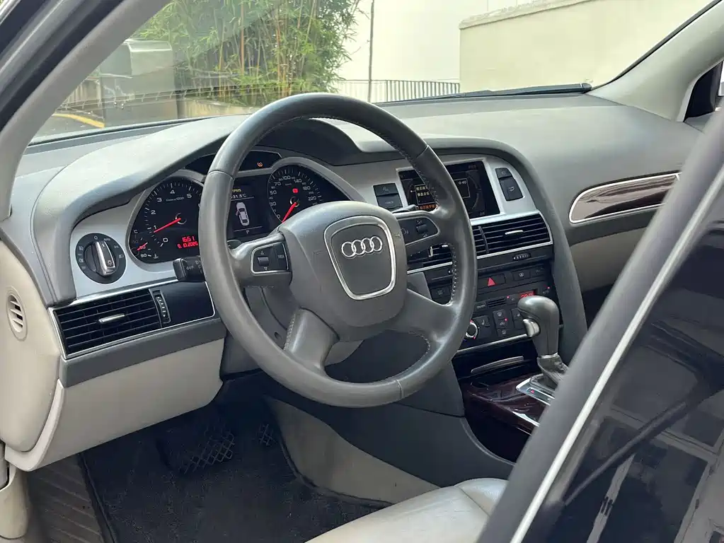 Audi A6L — миниатюра 7