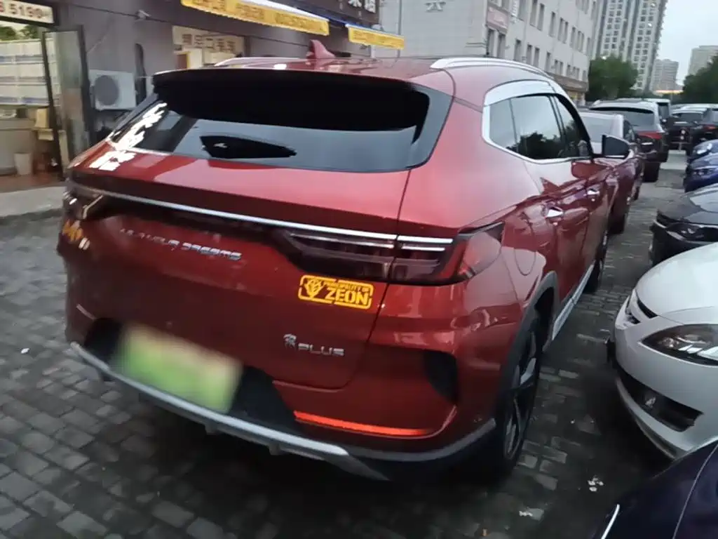 BYD PLUS New Energy — миниатюра 7