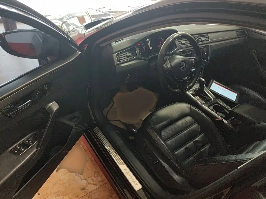 Volkswagen Passat — миниатюра 12