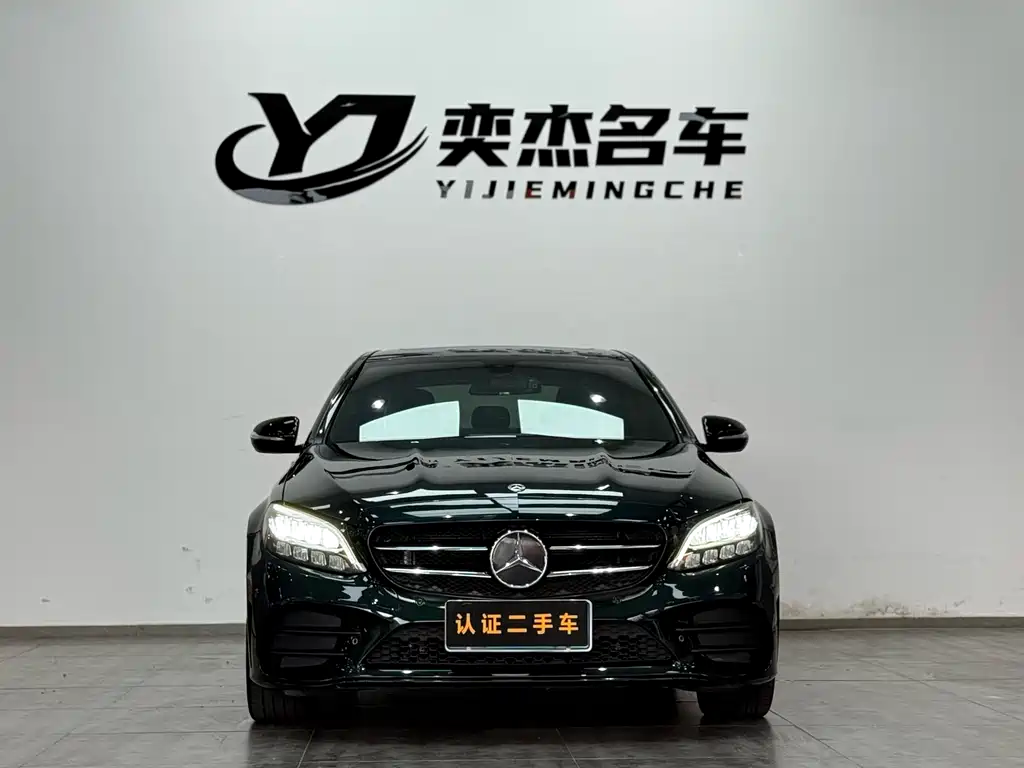 Mercedes-Benz C-Class — миниатюра 2