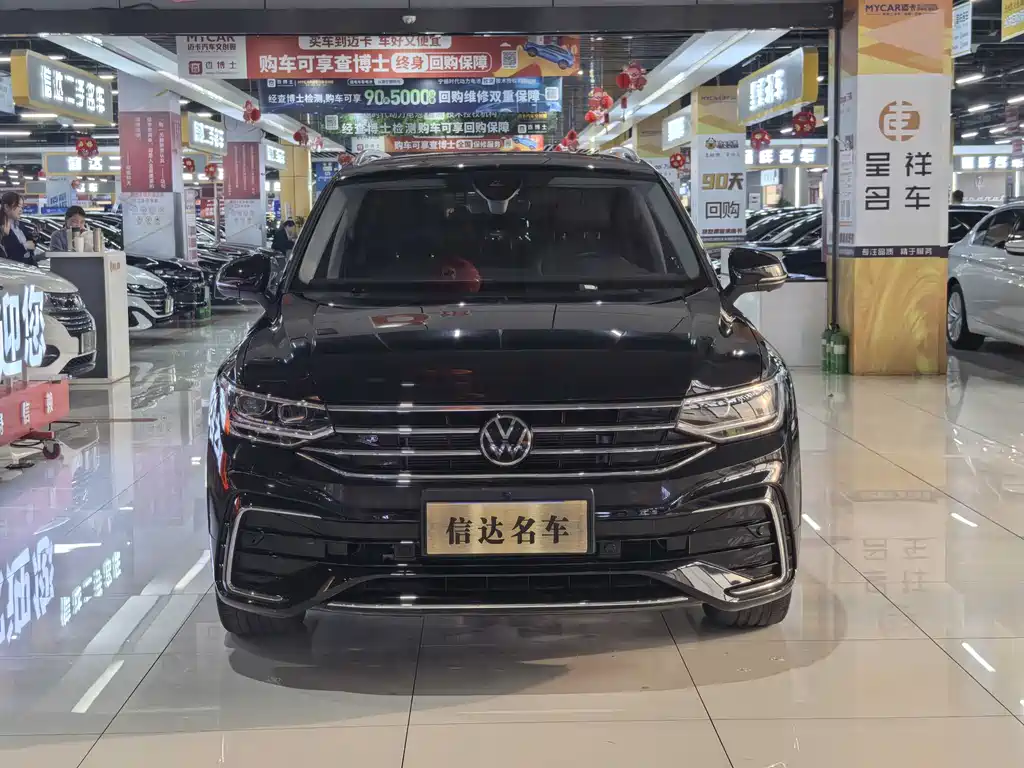 Volkswagen Tiguan L L 2022 330TSI AT R-Line