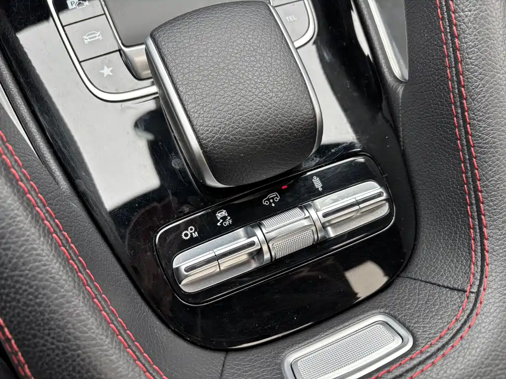 MERCEDES-BENZ GLE AMG