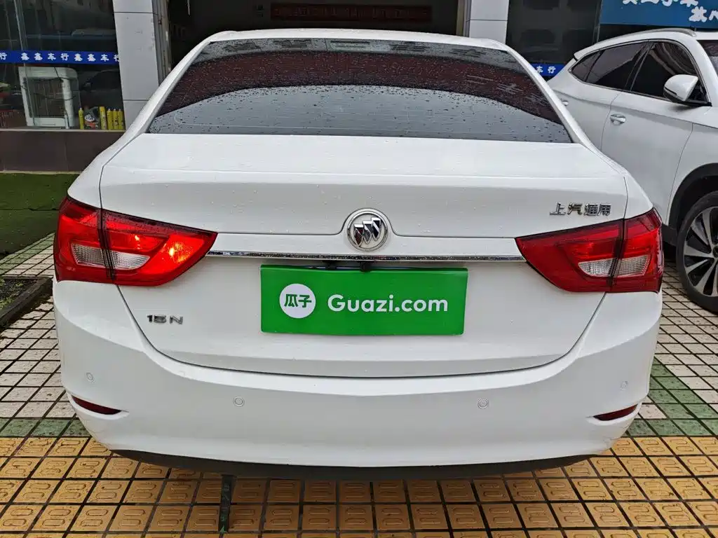 Buick Excelle — миниатюра 6