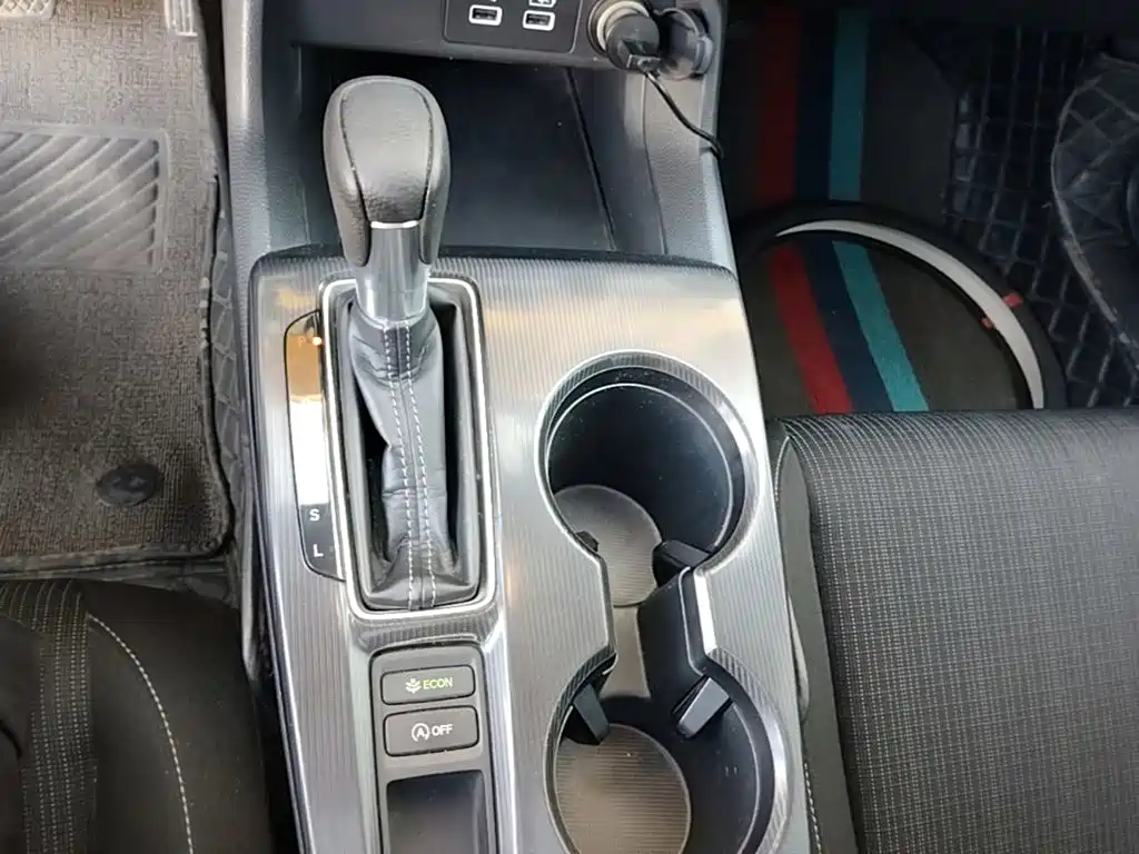 Honda Civic — миниатюра 14