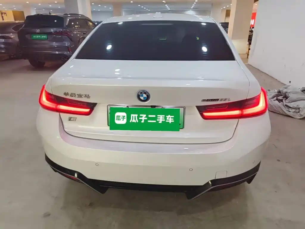 BMW i3 — миниатюра 6